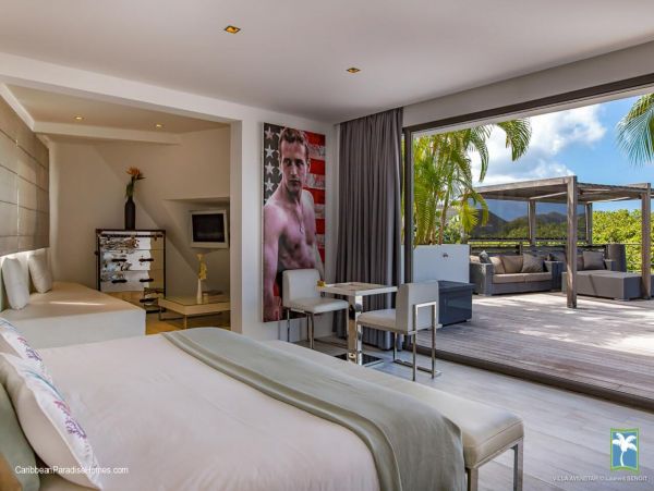 St. Barts Home 958087