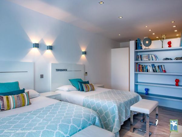 St. Barts Home 958087