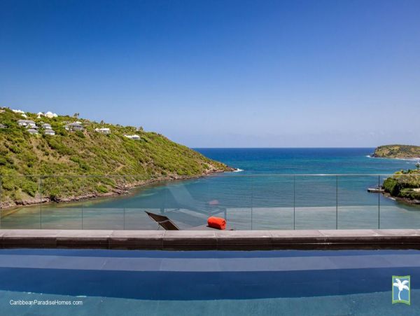 St. Barts Home 958090