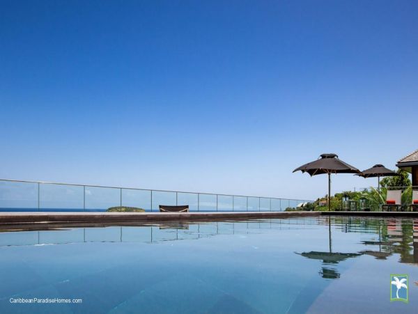 St. Barts Home 958090