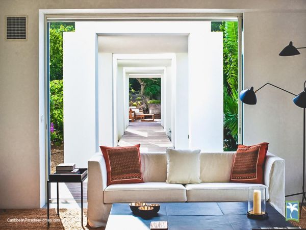 St. Barts Home 958091
