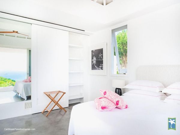 St. Barts Home 958091