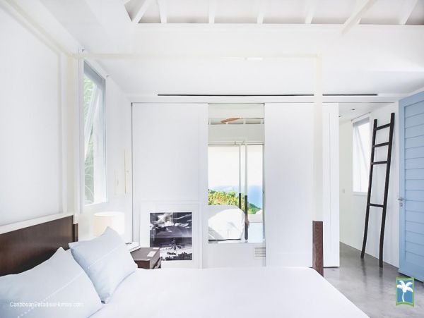 St. Barts Home 958091