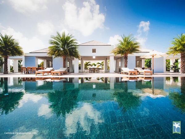 St. Barts Home 958091