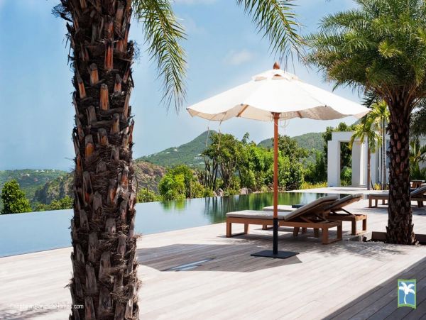 St. Barts Home 958091
