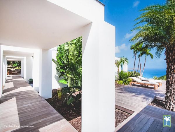 St. Barts Home 958091