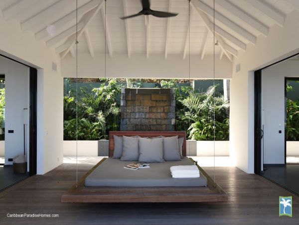 St. Barts Home 958096