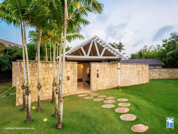 Dominican Republic Home 958099