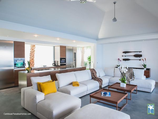 St. Barts Home 958103