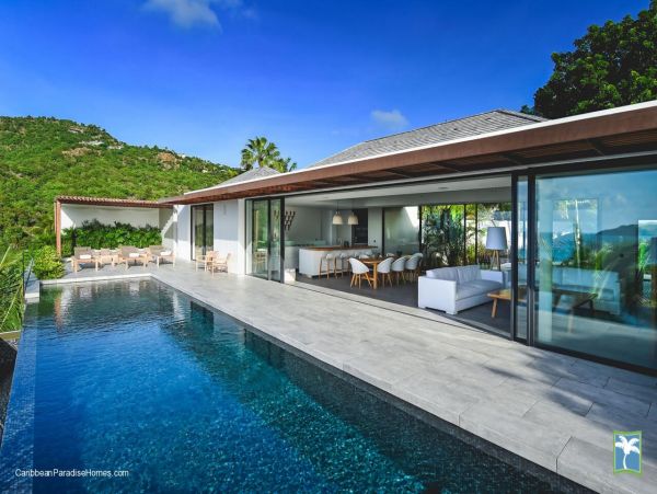 St. Barts Home 958109