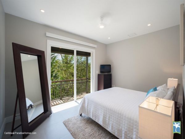 Cayman Islands Home 958113