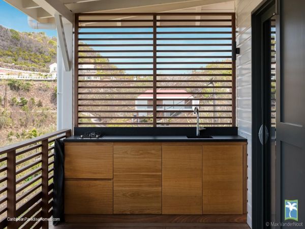 St. Barts Home 958116