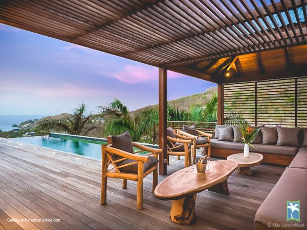 St. Barts Home 958116