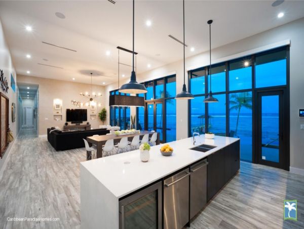 Cayman Islands Home 958119