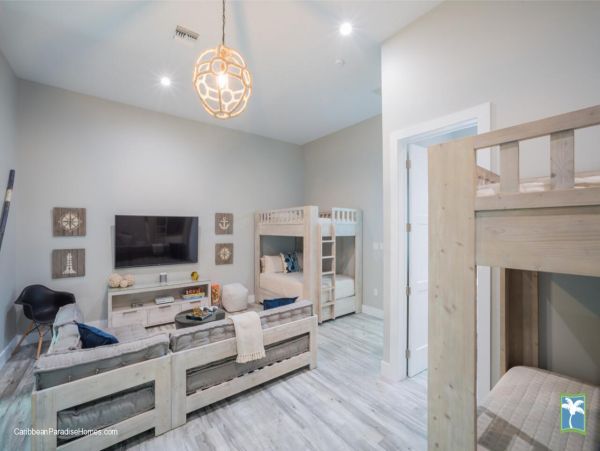 Cayman Islands Home 958119