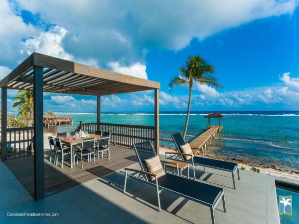 Cayman Islands Home 958119
