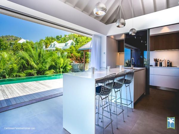 St. Barts Home 958125