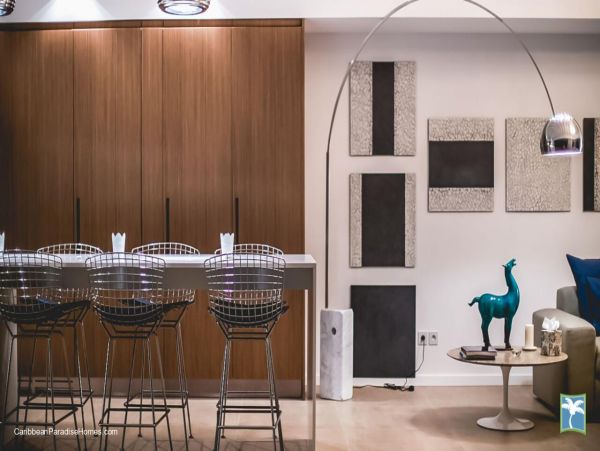 St. Barts Home 958125