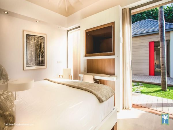 St. Barts Home 958125