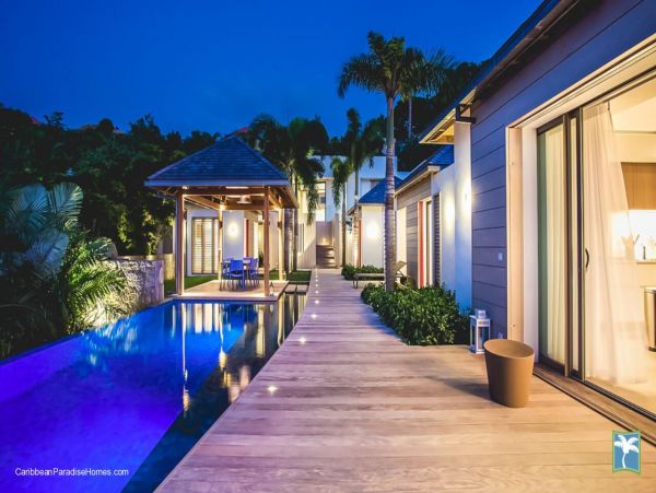 St. Barts Home 958125
