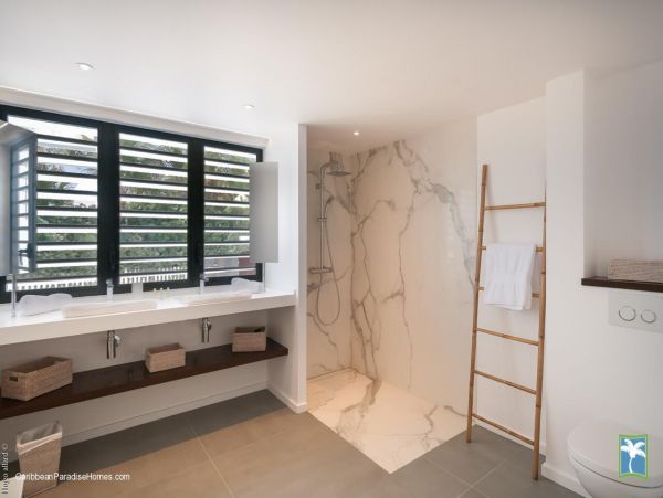 St. Barts Home 958126
