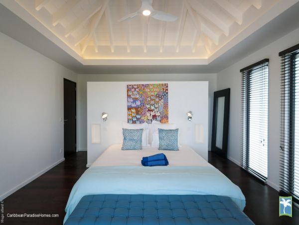 St. Barts Home 958126