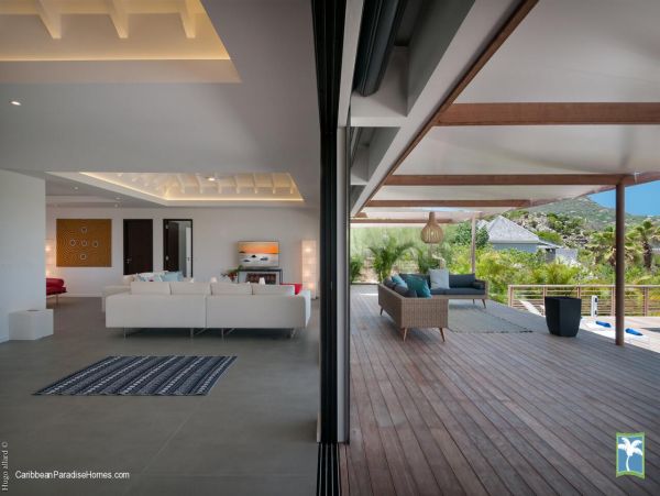 St. Barts Home 958126