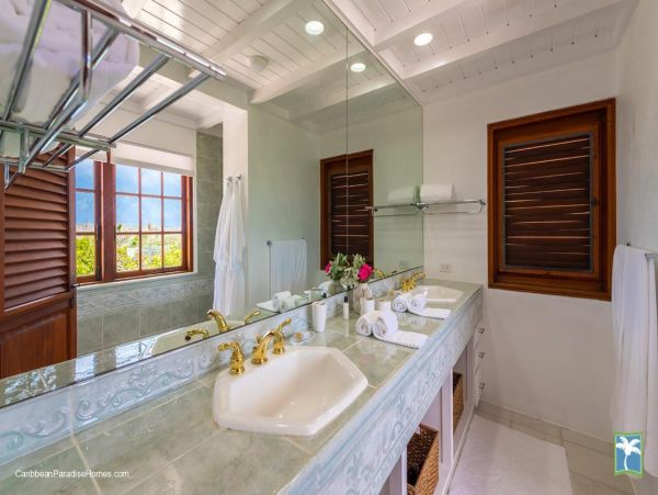 Anguilla Home 958132