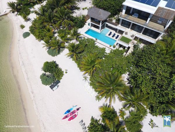 Cayman Islands Home 958138
