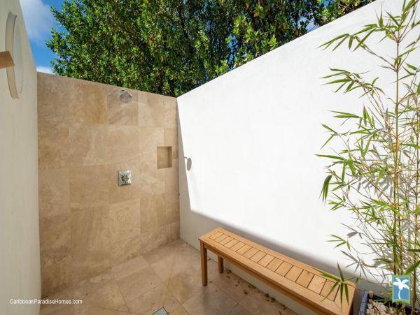 Anguilla Home 958140