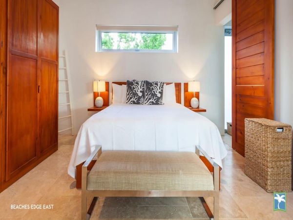 Anguilla Home 958153