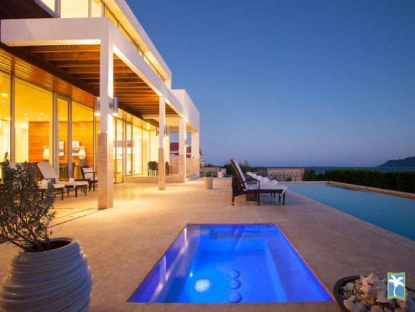 Anguilla Home 958153