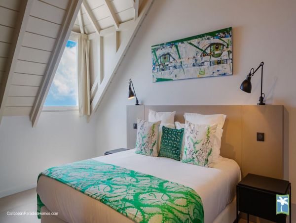 St. Barts Home 958164
