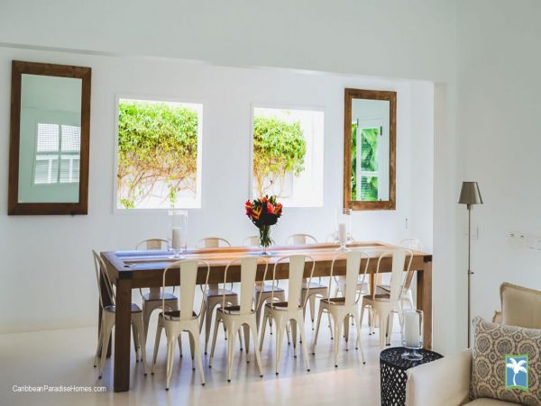 St. Barts Home 958176