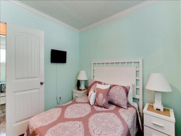 Anna Maria Island Holmes Beach Home 958211