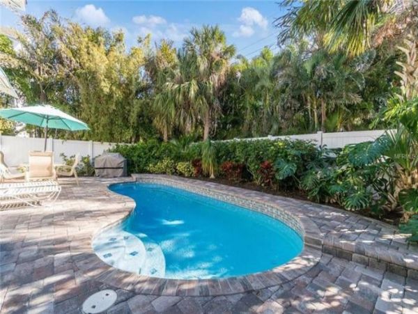 Anna Maria Island Holmes Beach Home 958212
