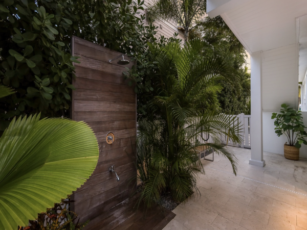 ANNA MARIA NORTH END BEACH HOUSE 3/3