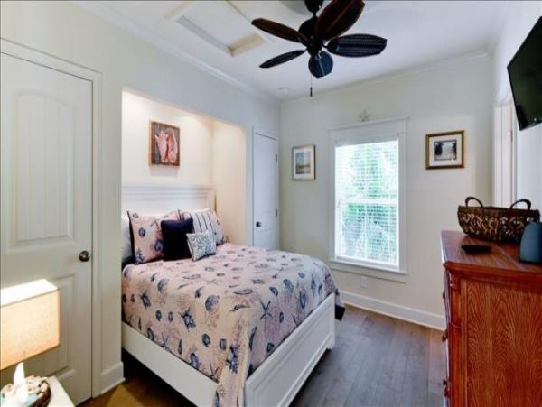 Anna Maria Island Holmes Beach Home 958218
