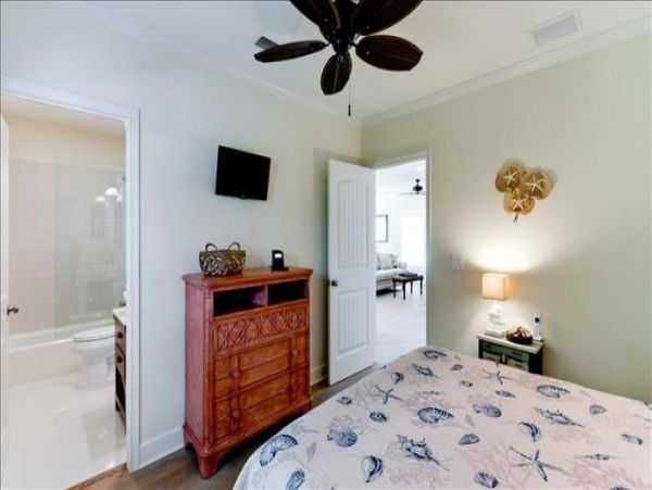 Anna Maria Island Holmes Beach Home 958218