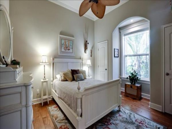 Three Bedroom Home with Private Pool on Anna Maria
