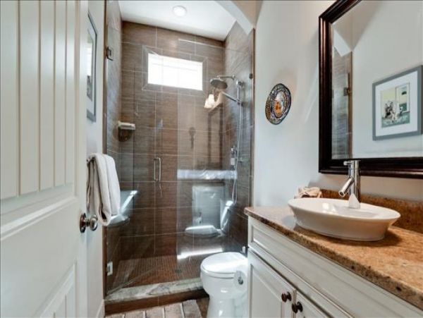 Three Bedroom Home with Private Pool on Anna Maria