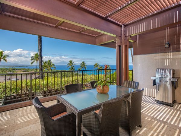 Waimea Luxury Two Bedroom Pool & Spa Home
