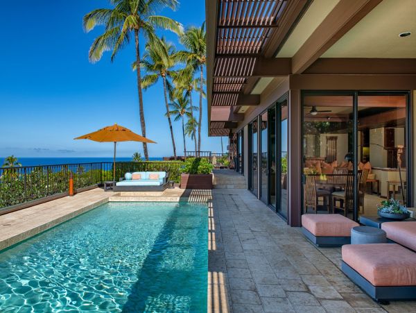 Waimea Luxury Two Bedroom Pool & Spa Home