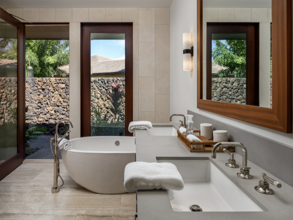 Oceanfront Luxury 5 Bedroom Vacation Rental Private Pool