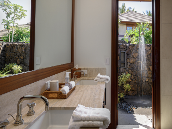 Oceanfront Luxury 5 Bedroom Vacation Rental Private Pool