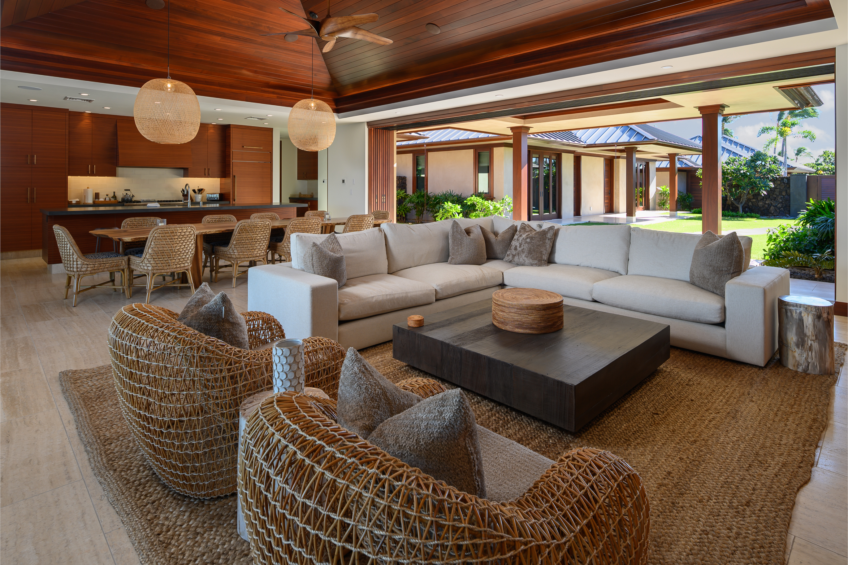 Oceanfront Luxury 5 Bedroom Vacation Rental Private Pool
