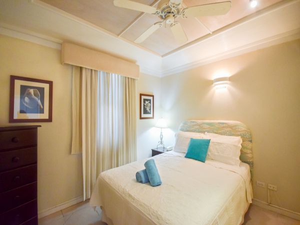 Barbados Condo 958258