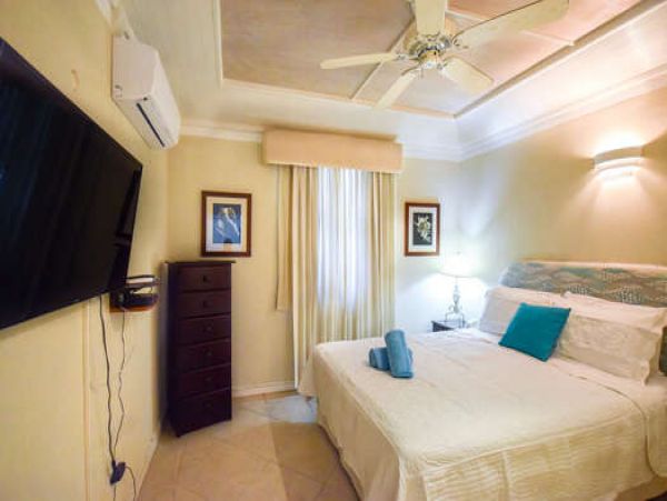 Barbados Condo 958258