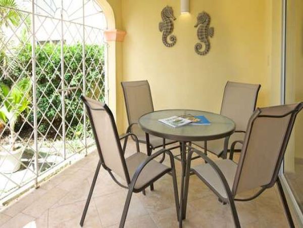 Barbados Condo 958261