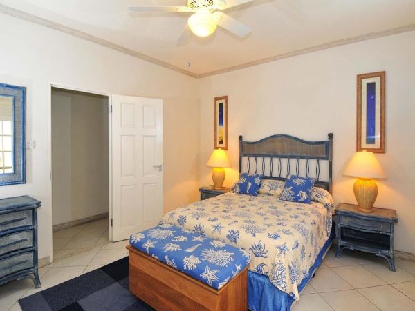 Barbados Condo 958264